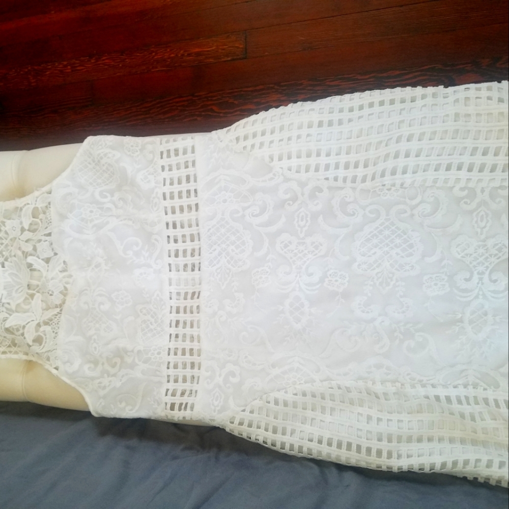 NWOT Misguided lace dress
